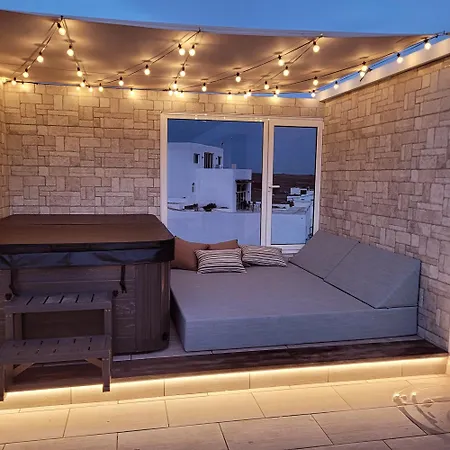 Casa Mara 2 *